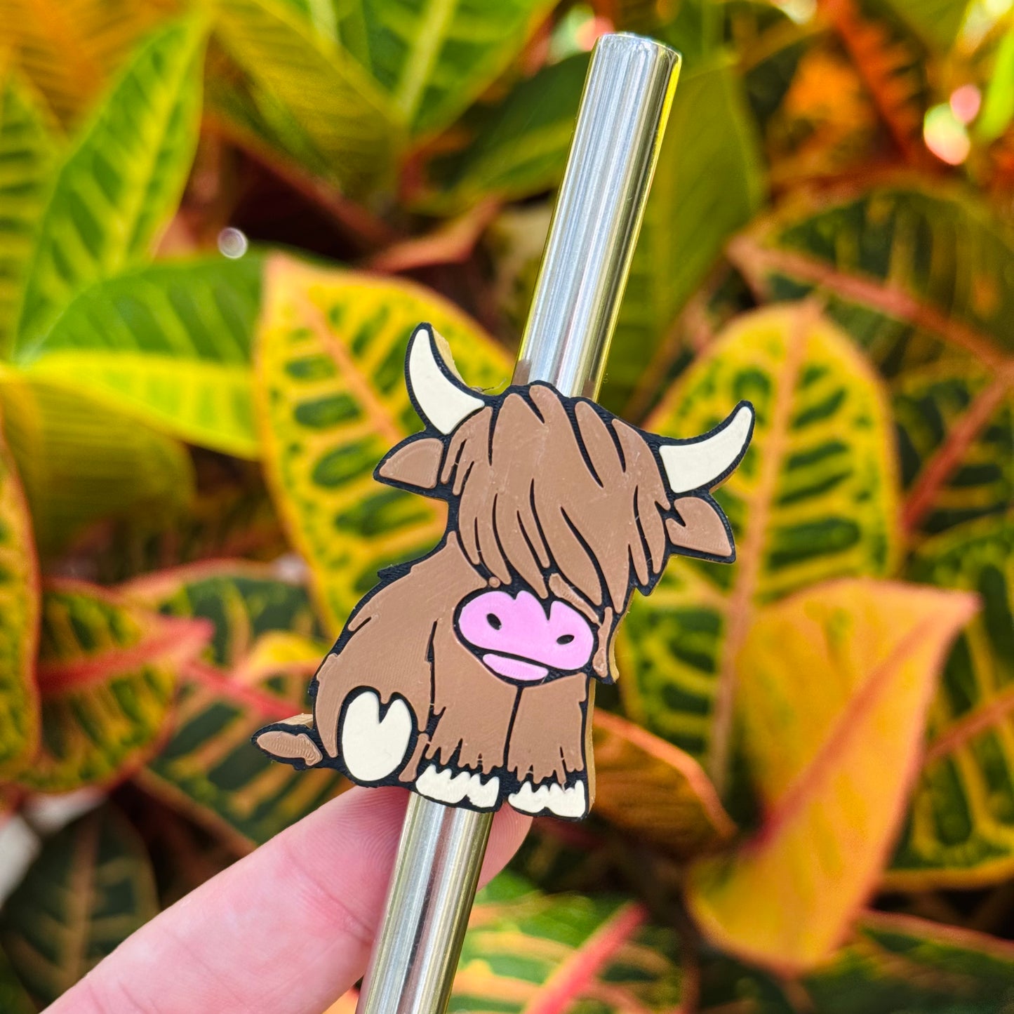 Highland Cow Straw Topper